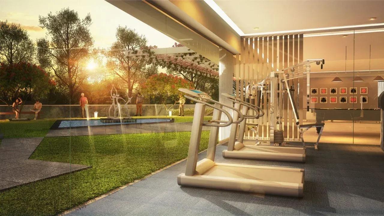 Clubhouse & Lap Pool
